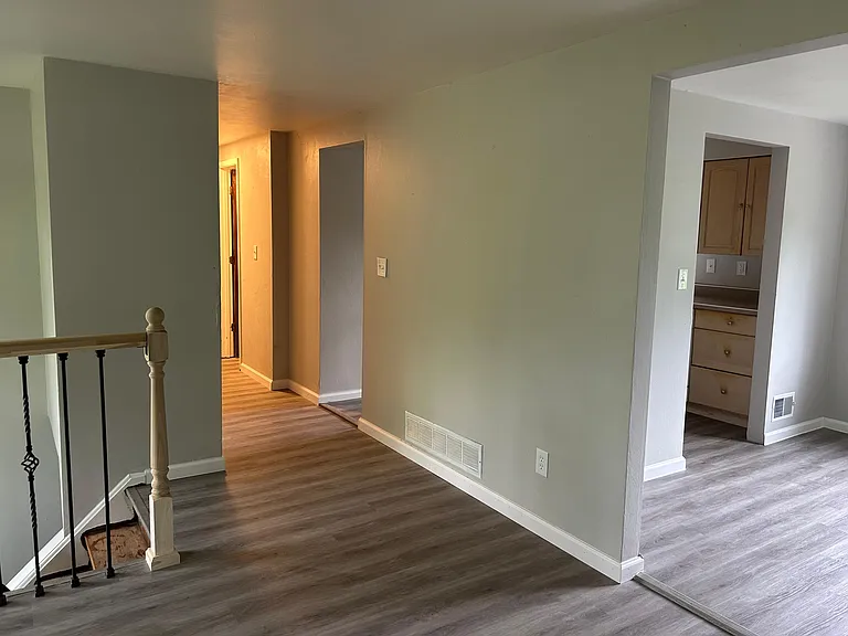 7966 Aber Rd — Photo 15
