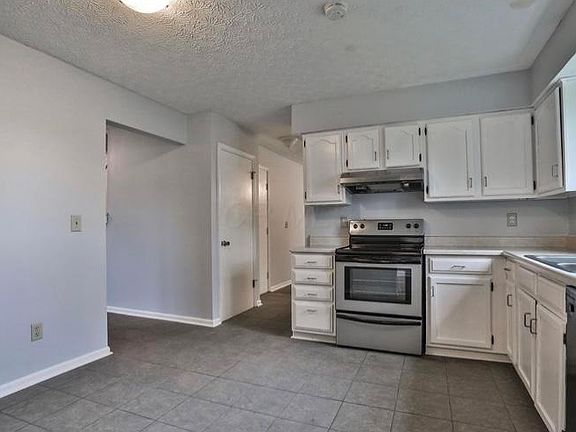 3rd image of 1857 Shadow Creek Ct
