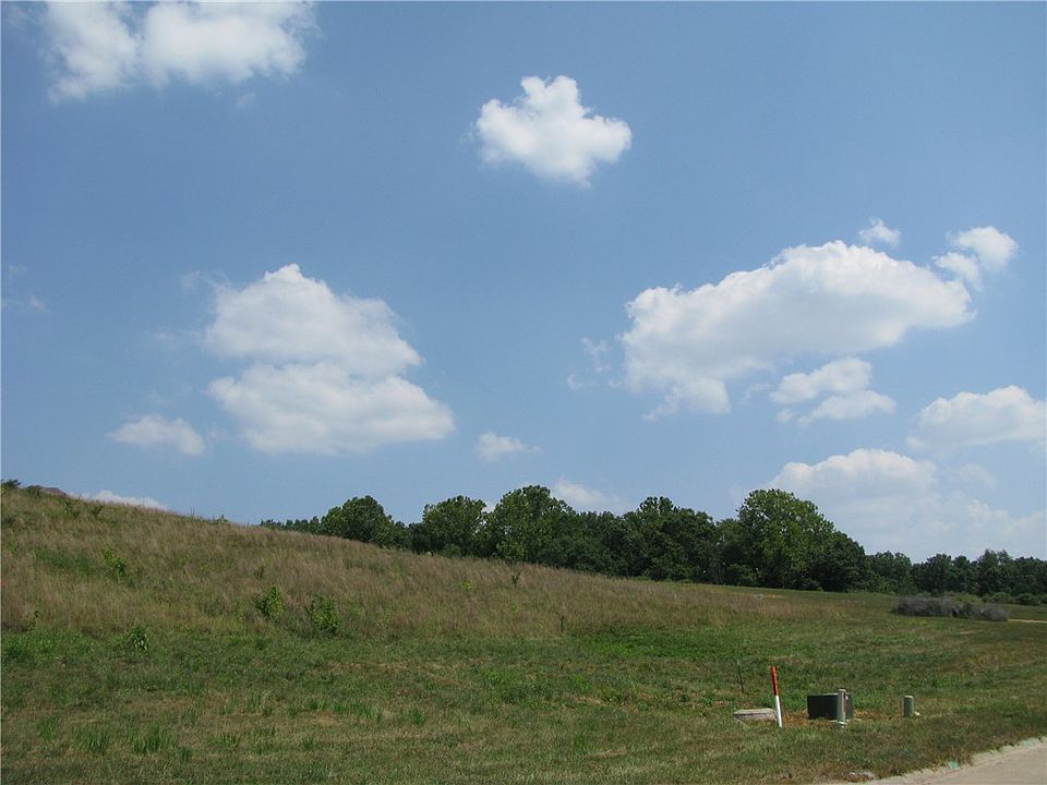 1st image of 3403 NW Creekstone Cv