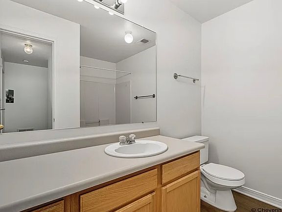 5th image of 4002 Cheyenne St #D