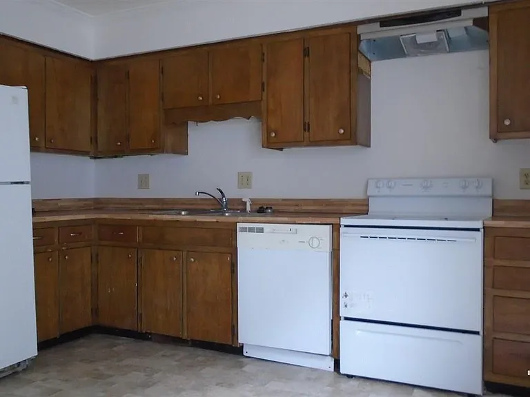 4308 Bayliner Dr #D — Photo 2