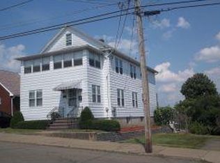 518 Oak Hill Ave, Endicott, NY 13760