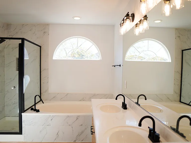 6219 White Point Ct — Photo 9