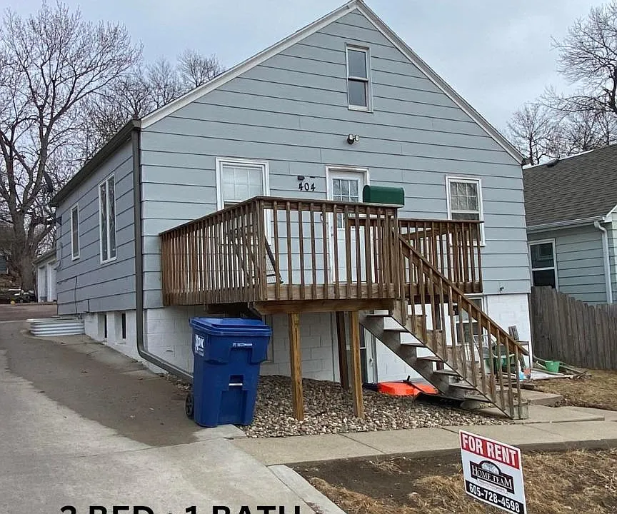404 S Wayland Ave #1