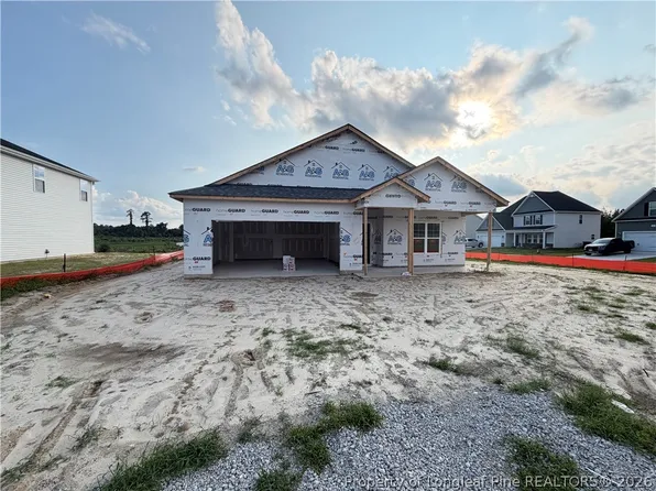 591 Ashley Heights Dr, Aberdeen, NC 28315