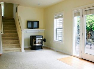 2350 Douglas Dr NE, Bainbridge Island, WA 98110