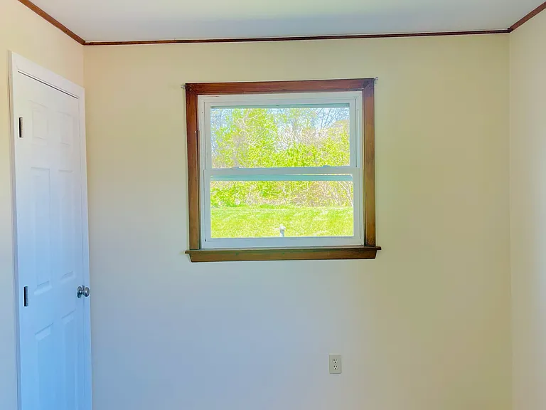 72 Heineberg Dr #100 — Photo 14