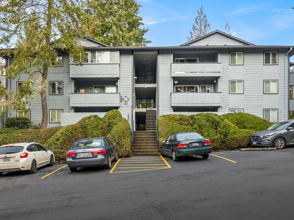 16718 SW Gleneagle Dr APT 60H, Sherwood, OR 97140