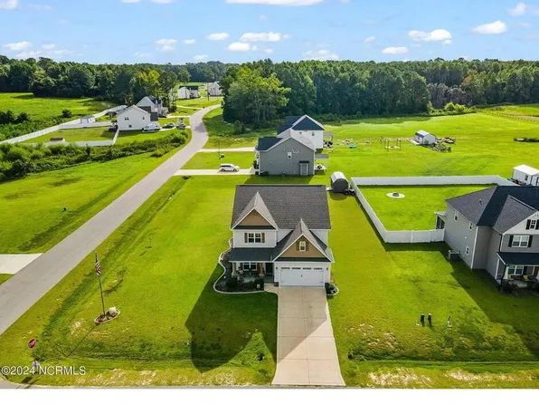 17 River Lodge Drive, Kenly, NC 27542