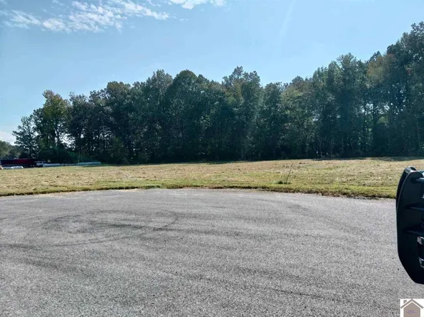 4460 Lance Walton Rd, Paducah, KY 42001