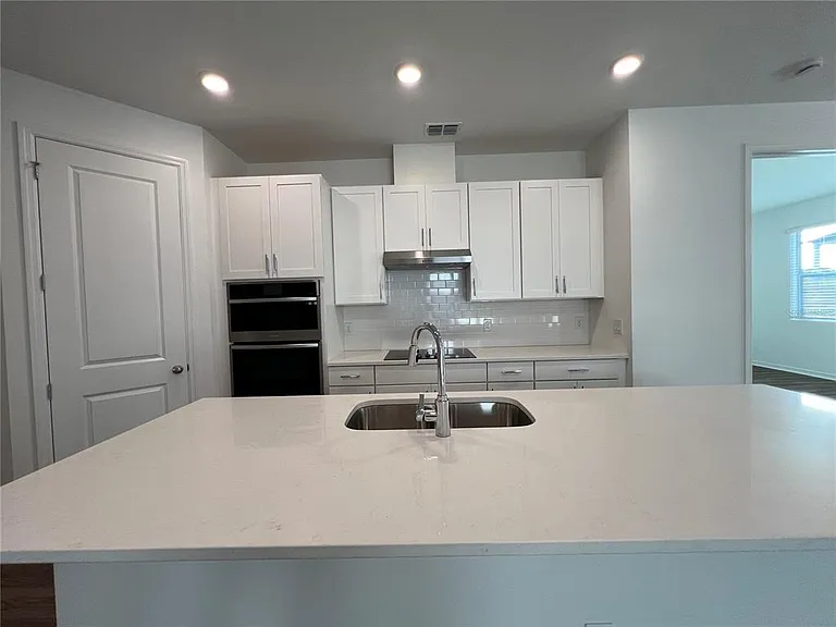 2253 Lost Horizon Way — Photo 17