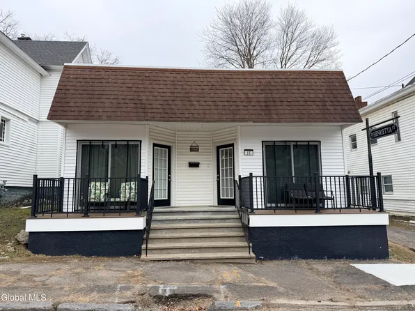 15 Henrietta Street, Amsterdam, NY 12010