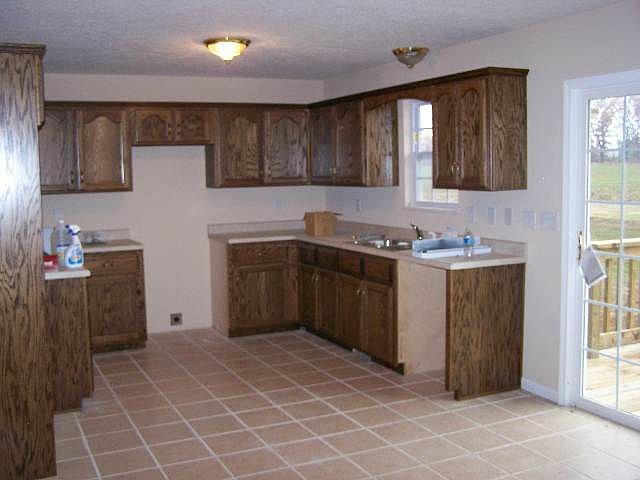 2nd image of 1529 Nathaniel Dr
