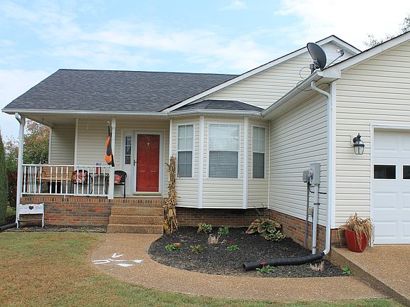5th image of 629 Edgefield Dr
