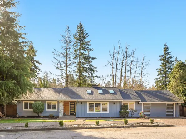 1451 Greentree Cir, Lake Oswego, OR 97034