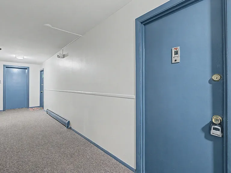 21A3B Spring St #B3 — Photo 19