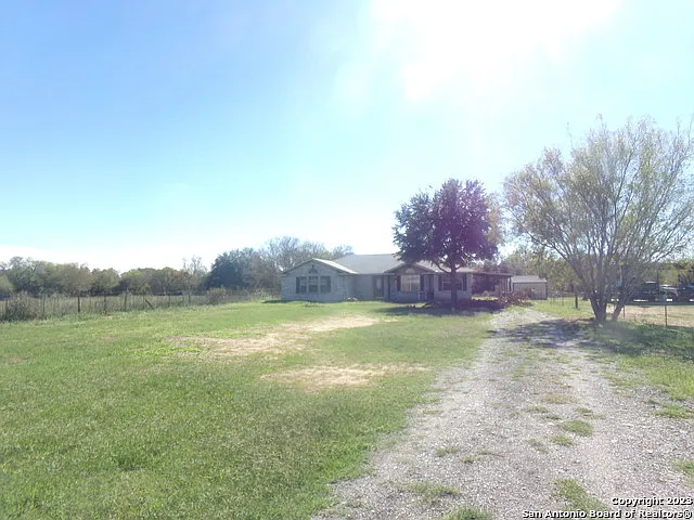 10340 Fowler Rd — Photo 6