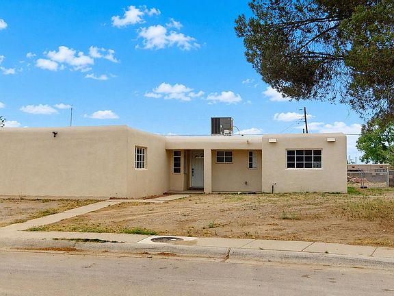 2nd image of 1816 Corte Del Ranchero