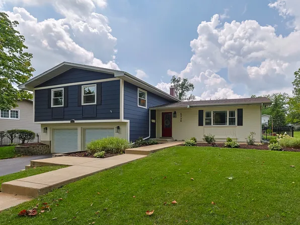 5730 Elm St, Lisle, IL 60532