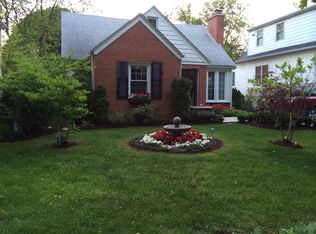 550 Sterling Rd, Kenilworth, IL 60043