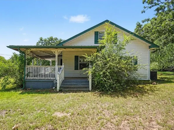 702 W Highland St, Tecumseh, OK 74873