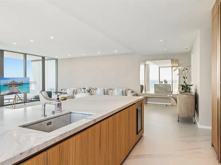 2000 S Ocean Dr #28A — Photo 17