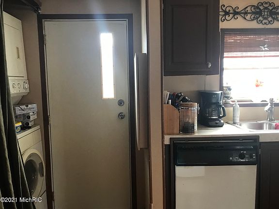 5th image of 4163 Sawgrass Trl