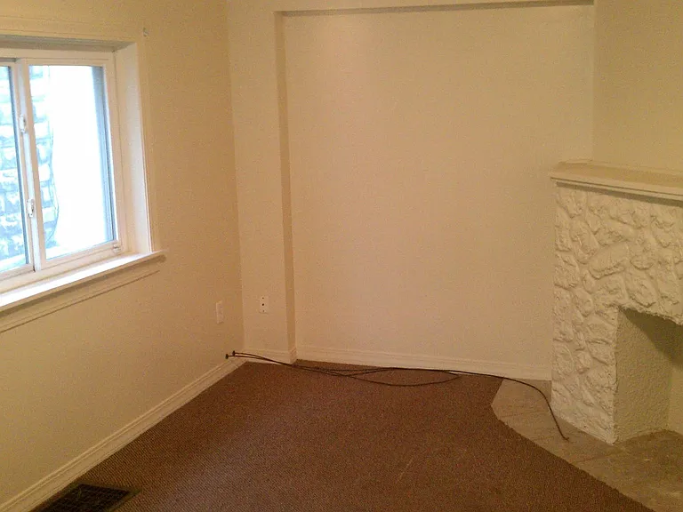 52 Glendale Pl — Photo 6