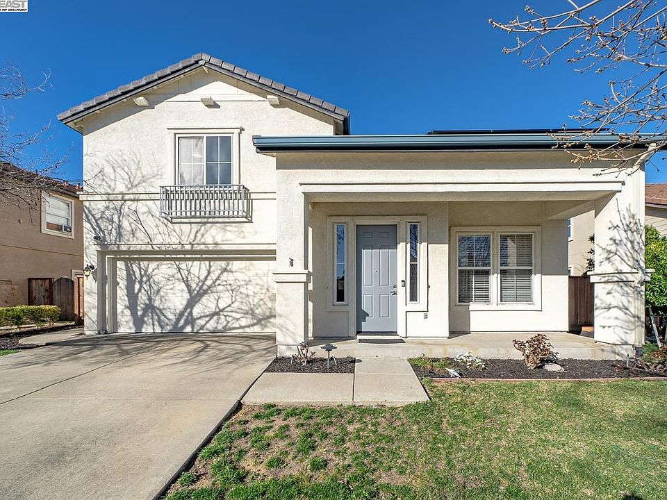 1st image of 4625 Persimmon Dr