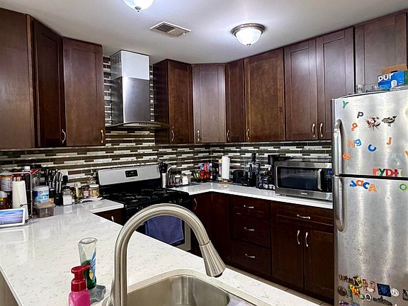 4th image of 790 Avenue C #2