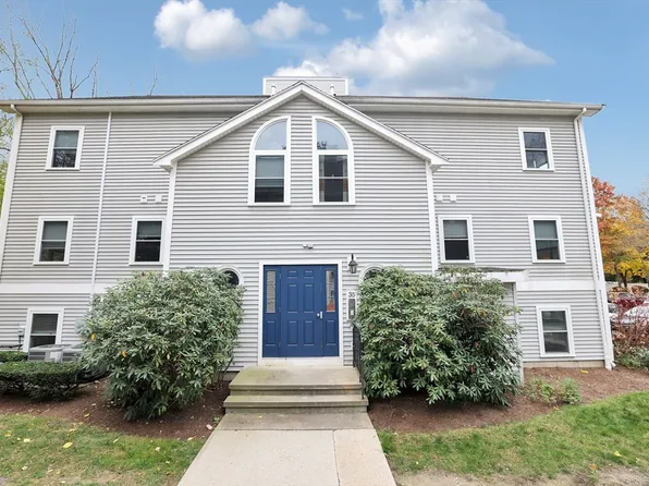 35 Harrison St APT A, Roslindale, MA 02131