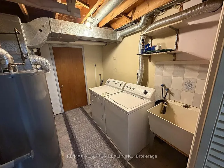 5 Lamar St #BASEMENT — Photo 11