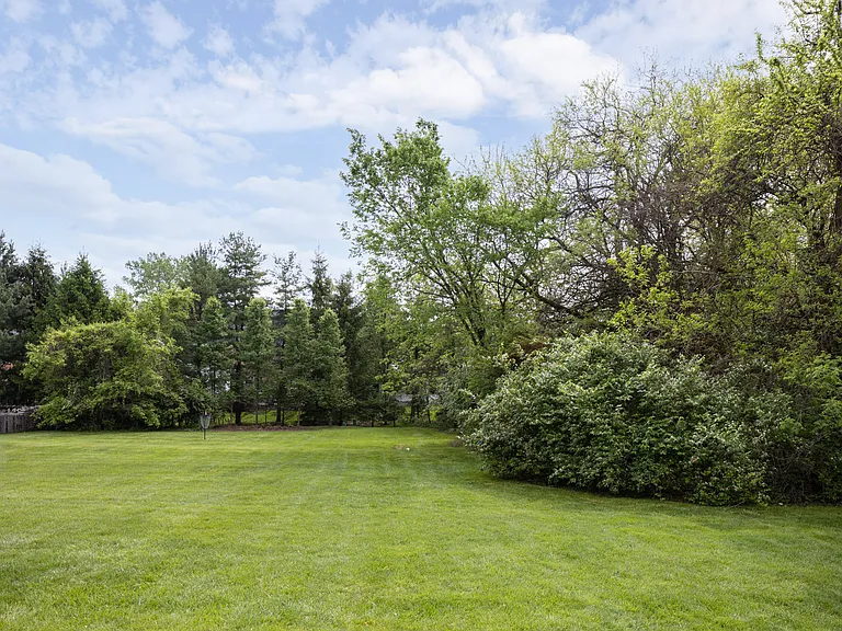 4002 Harlem Rd — Photo 37