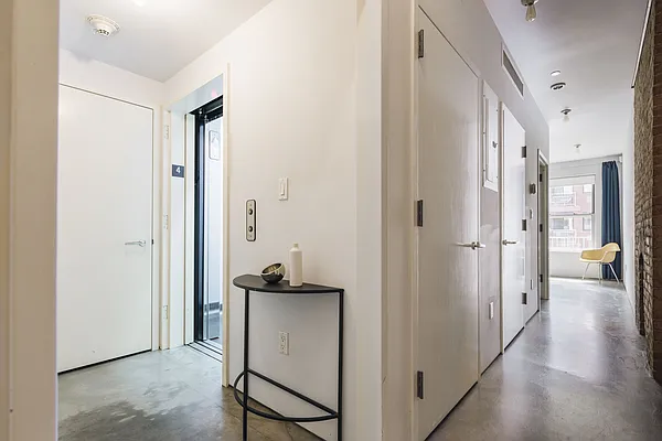 Sold by Kretz Family Real Estate | media 11