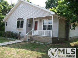 15731 Kentucky Rd, Neosho, MO 64850