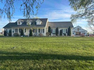 2675 Kings Way Dr, Homedale, ID 83628