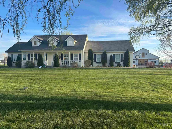 2675 Kings Way Dr, Homedale, ID 83628