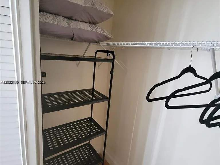 1740 NW North River Dr #512 — Photo 14