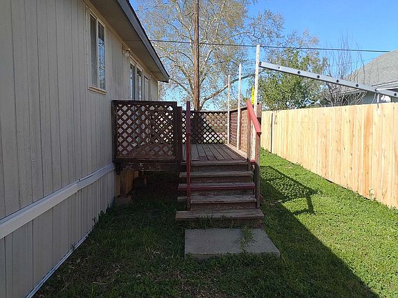 5th image of 25235 Grant St
