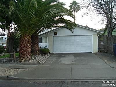 1st image of 34 Stetson Dr