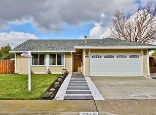 2745 Waltrip Ln, Concord, CA 94518