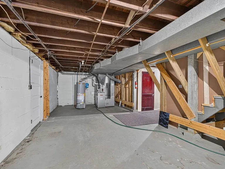 7325 Sutherland Ave — Photo 37