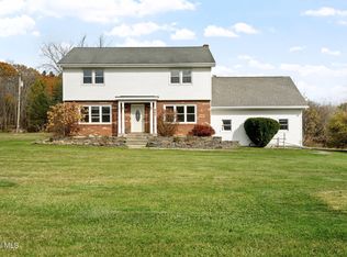 862 S Kelley Rd, Schenectady, NY 12306