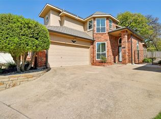 3017 Eagles Nest Dr, Bedford, TX 76021