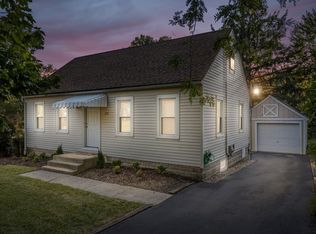 712 N Ohio St, Aurora, IL 60505