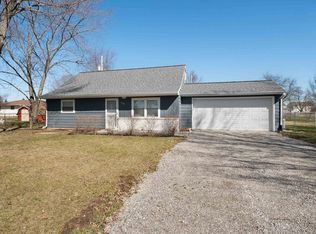 7427 Diane Dr, Fort Wayne, IN 46835