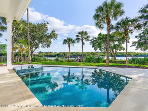 8818 SE Riverfront Ter, Jupiter, FL 33469