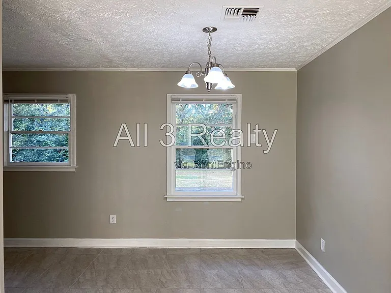1717 Robison Hill Rd — Photo 8