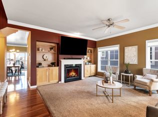 15 Sinatra Way, Fitchburg, WI 53711