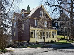 10 Ashmont Park, Melrose, MA 02176